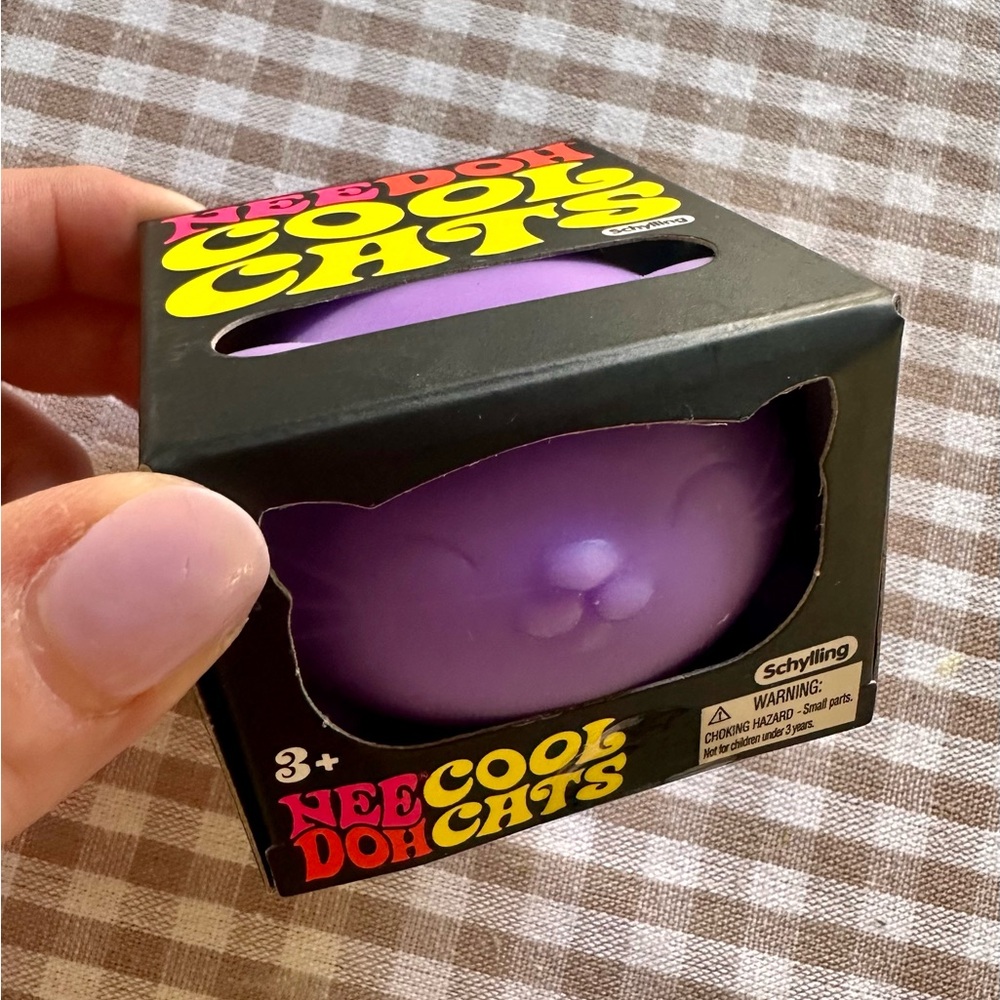 NeeDoh Cool Cats - Purple; BRAND NEW
